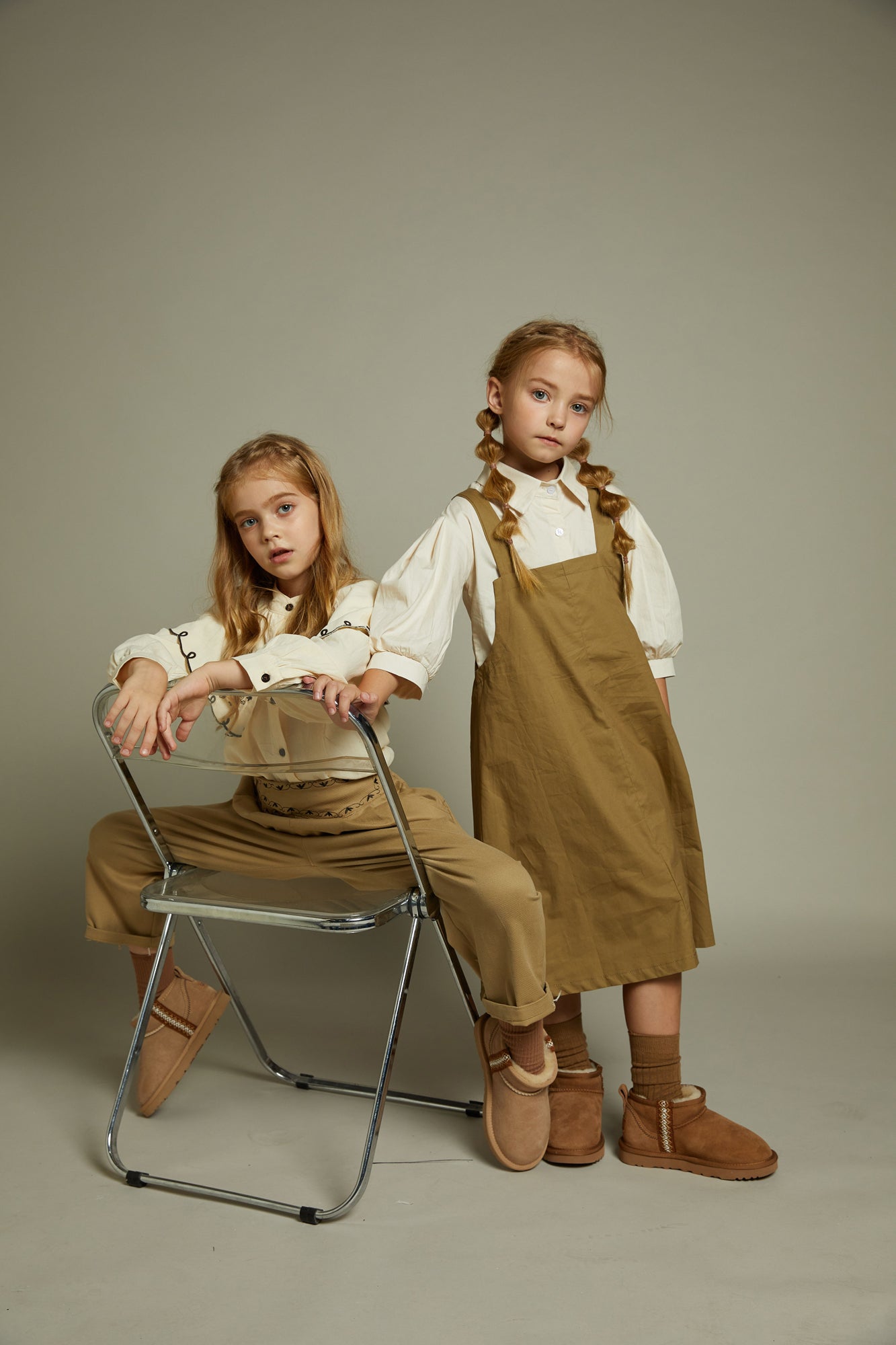 Ugg OZWEAR Kids Sydney Platform Ultra Mini Boots