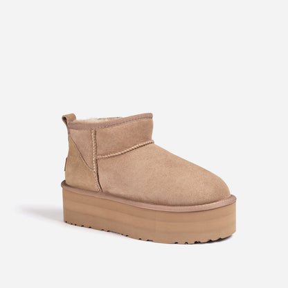 Ugg OZWEAR Classic Platform Ultra Mini Boots (5cm)