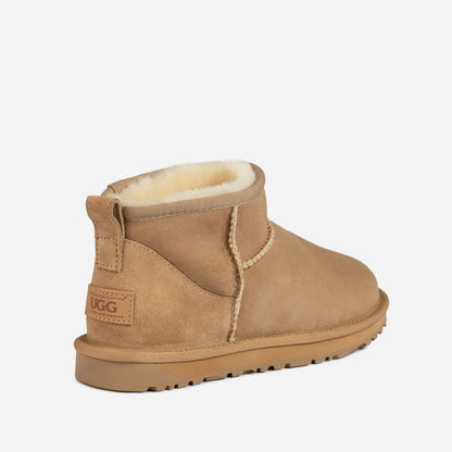 Ugg OZWEAR Classic Ultra Mini Boot (Water Resistant)