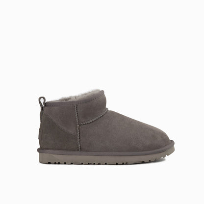 Ugg OZWEAR Classic Ultra Mini Boot (Water Resistant)