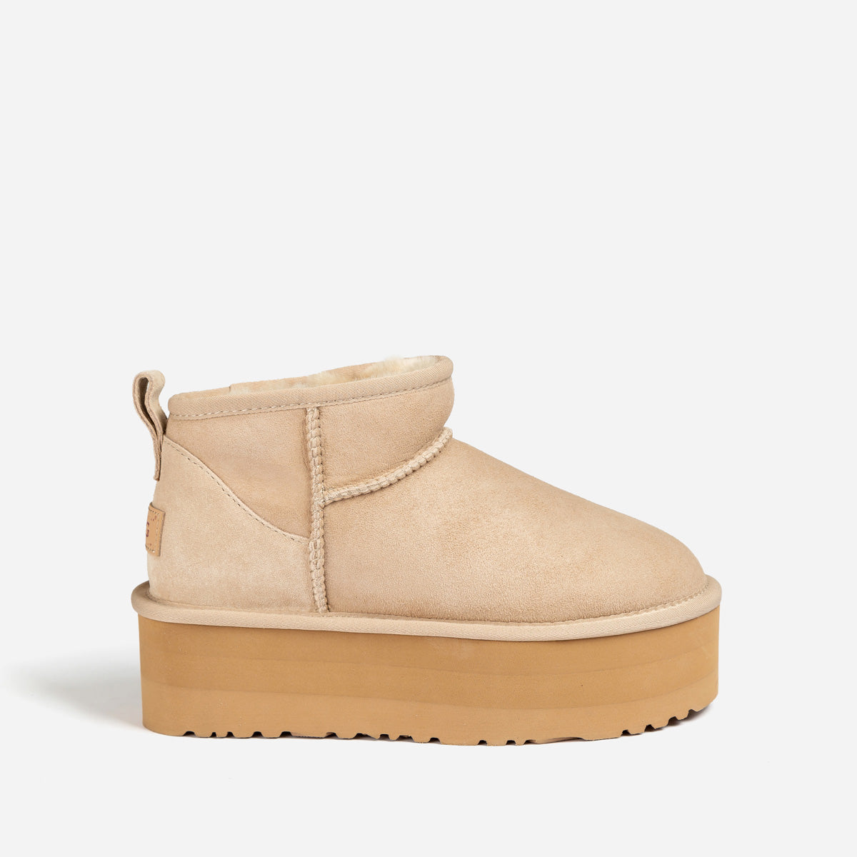 Ugg OZWEAR Classic Platform Ultra Mini Boots (5cm)
