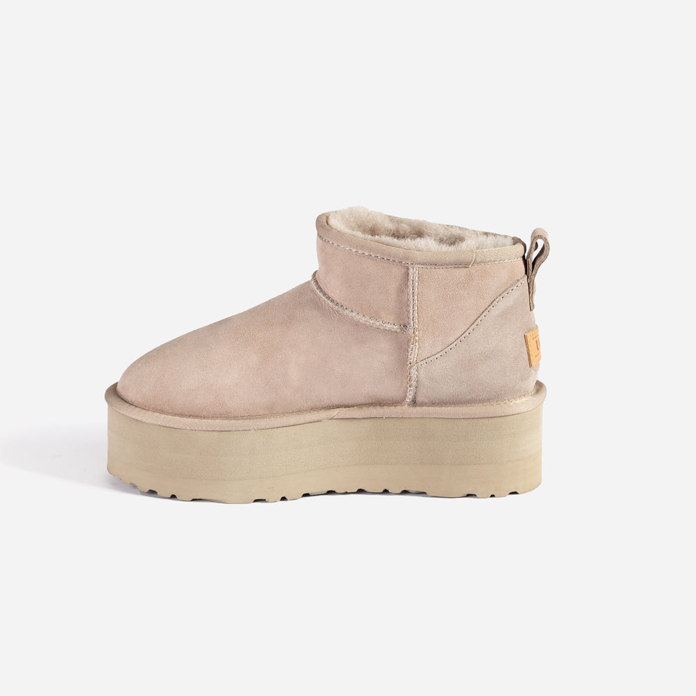 Ugg OZWEAR Classic Platform Ultra Mini Boots (5cm)