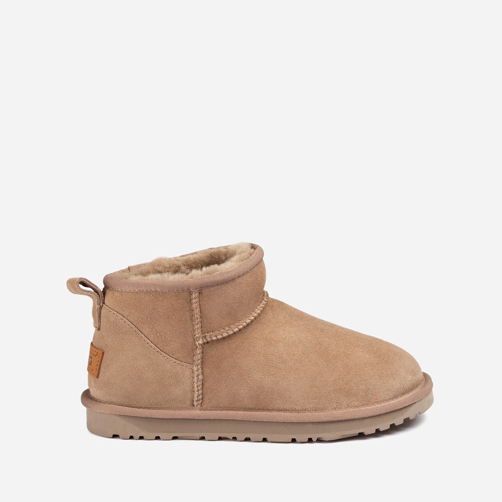 Ugg OZWEAR Classic Ultra Mini Boot (Water Resistant)