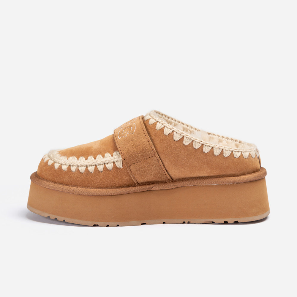 Ugg OZWEAR Eskimo Platform Slide